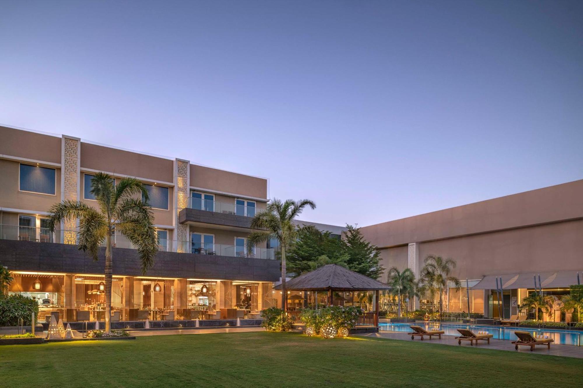 Radisson Resort & Spa Kandla คานธีธรรม ภายนอก รูปภาพ